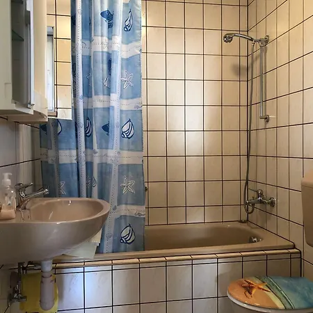 Fischer Reif Apartman *